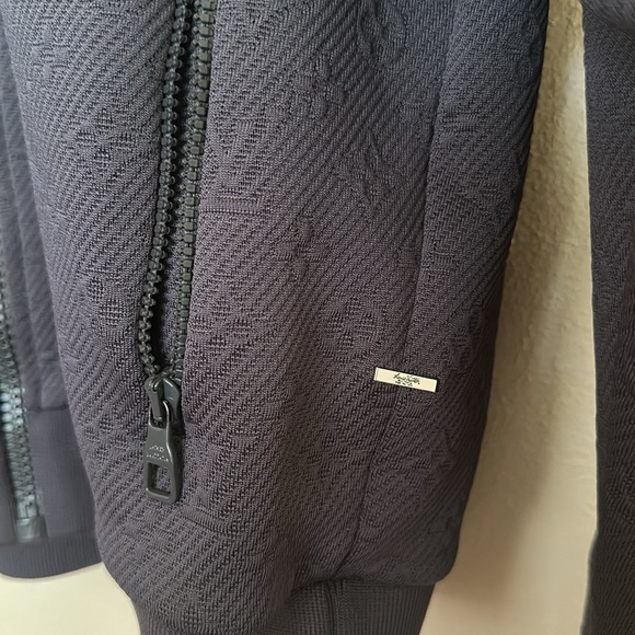 Louis Vuitton Sweater - Picture 2 of 5